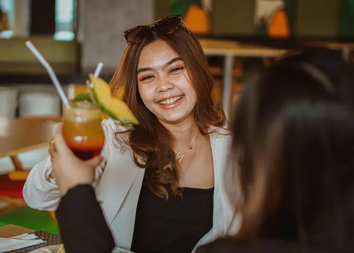 Ascent Hotel & Cafe Malang